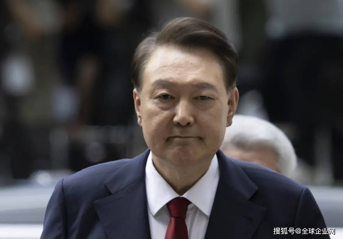 时隔4个月尹锡悦再入狱，被捕前请求别让其律师为妻子辩护，