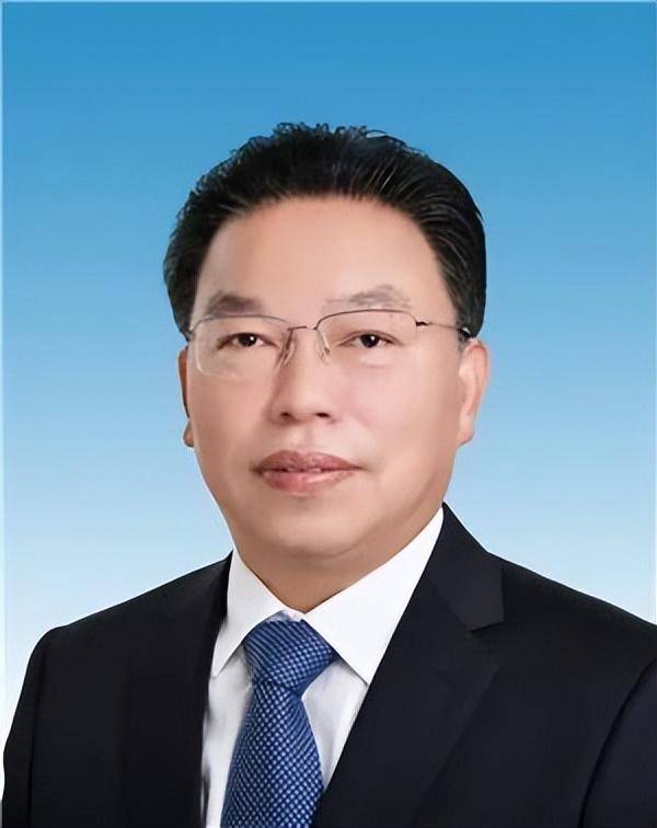 中央批准，省委领导班子密集调整