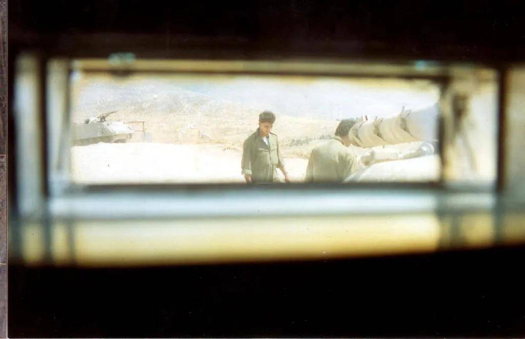 最近突然爆火采访！吴京：坦克没有后视镜的——为啥会被网友喷？