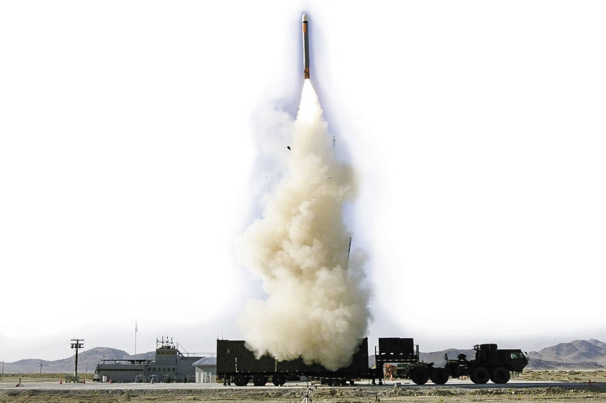 金灿荣：美日想跟解放军对攻，这是在找死